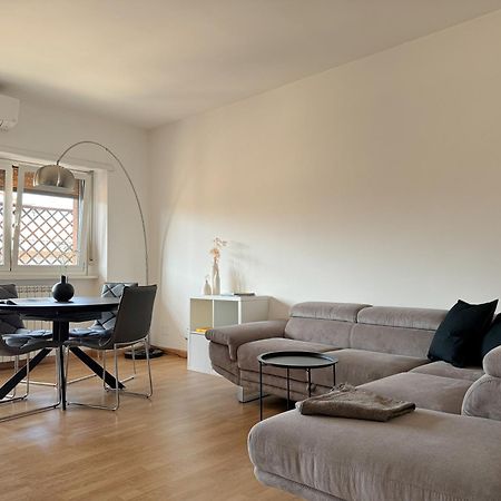 Lumen House - Attico Con Suite Rome Luaran gambar